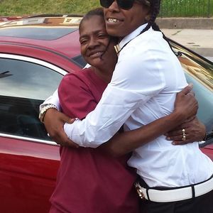 Meet your Posher, Jamara